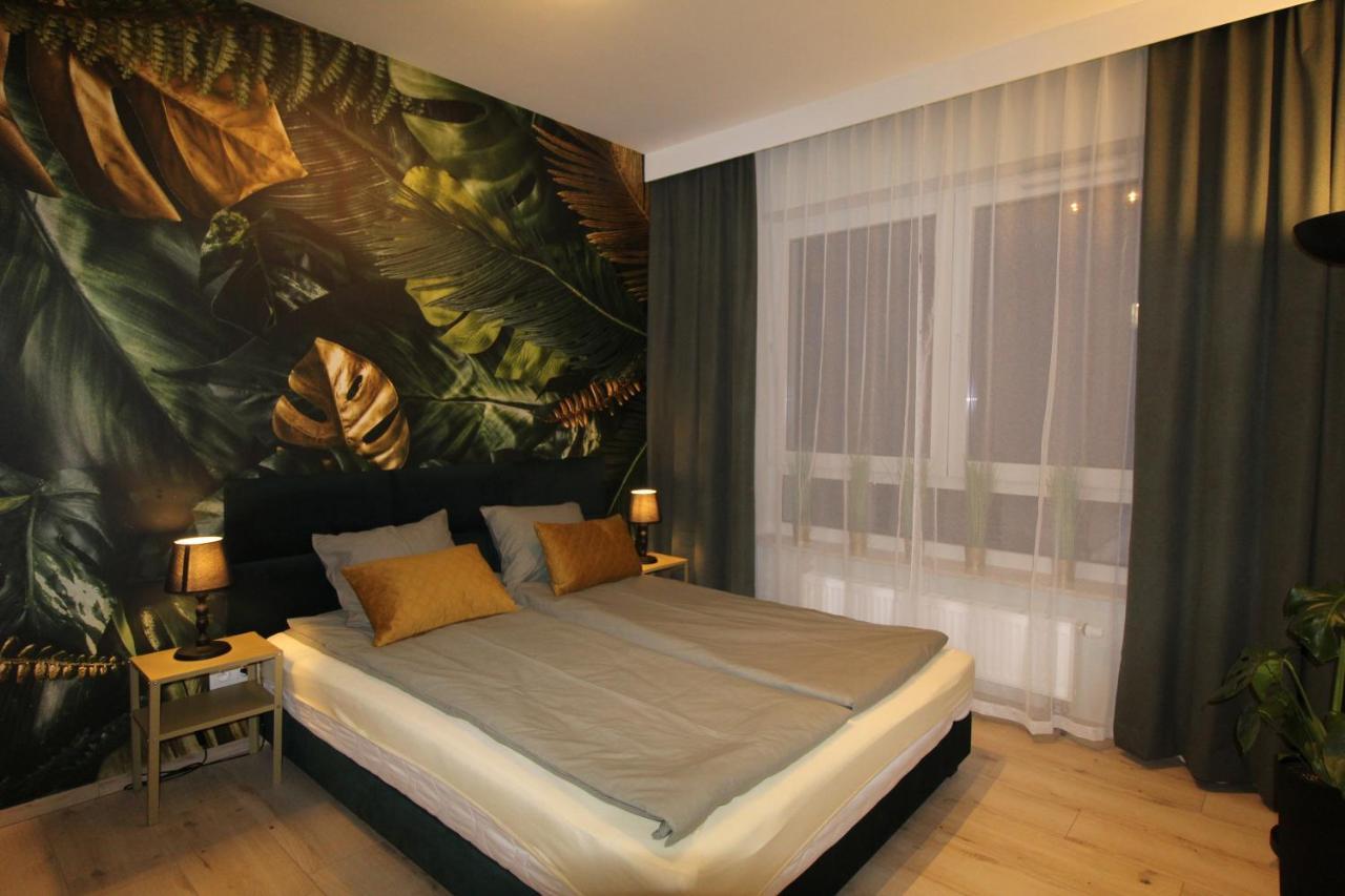 New Mona Apartment Warsaw